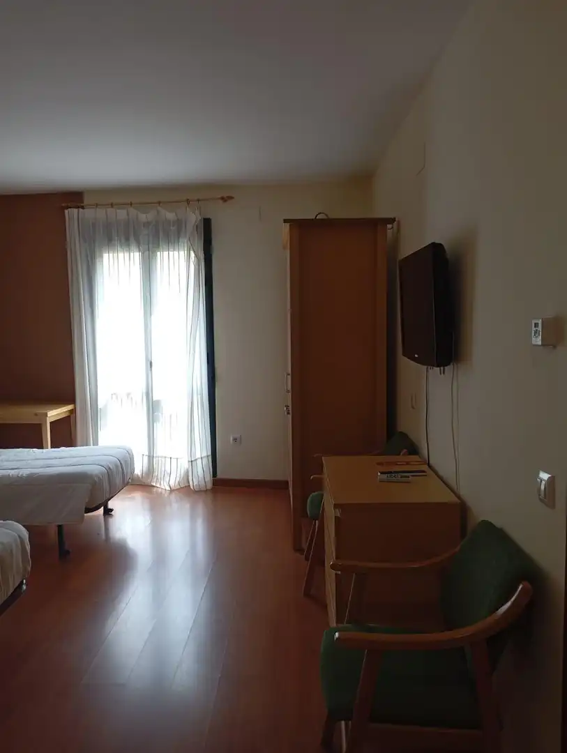 Habitación de Edificio en venta en Baños de Montemayor