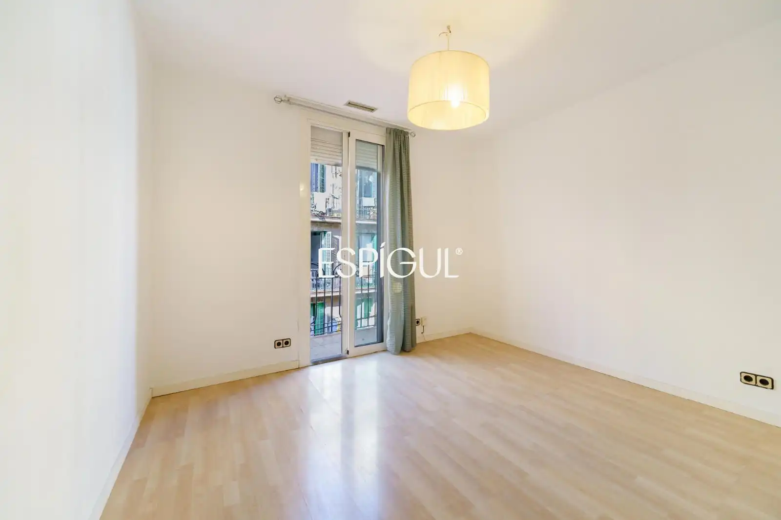 Habitación de Piso en venta en Sants - Montjuïc