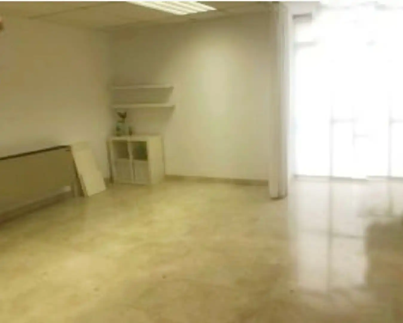 Büro zum Verkauf in Algorta