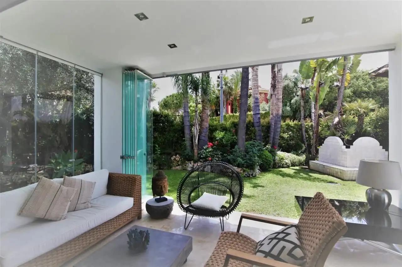 Terrassa de Casa o xalet de lloguer en Marbella amb Aire condicionat, Calefacció i Jardí privat