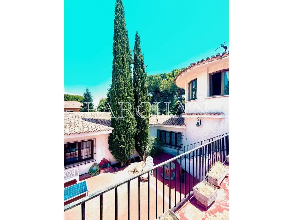 Jardín de Casa o chalet en venta en Boadilla del Monte con Jardín privado, Piscina y Lavadora