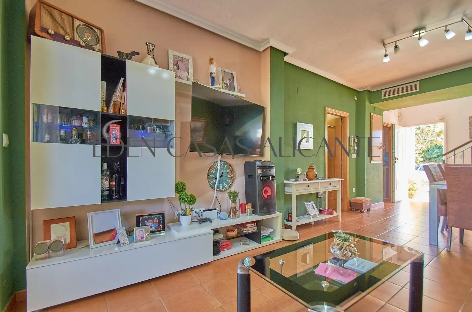 Terraced house with pool for sale in Calle del marge, imagen 8