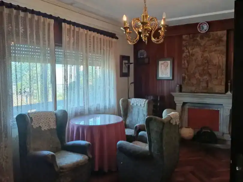 Sala d'estar de Pis en venda en Chantada amb Jardí privat, Parquet i Traster