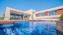 Piscina de Casa o xalet en venda en San Vicente del Raspeig / Sant Vicent del Raspeig amb Aire condicionat, Terrassa i Piscina