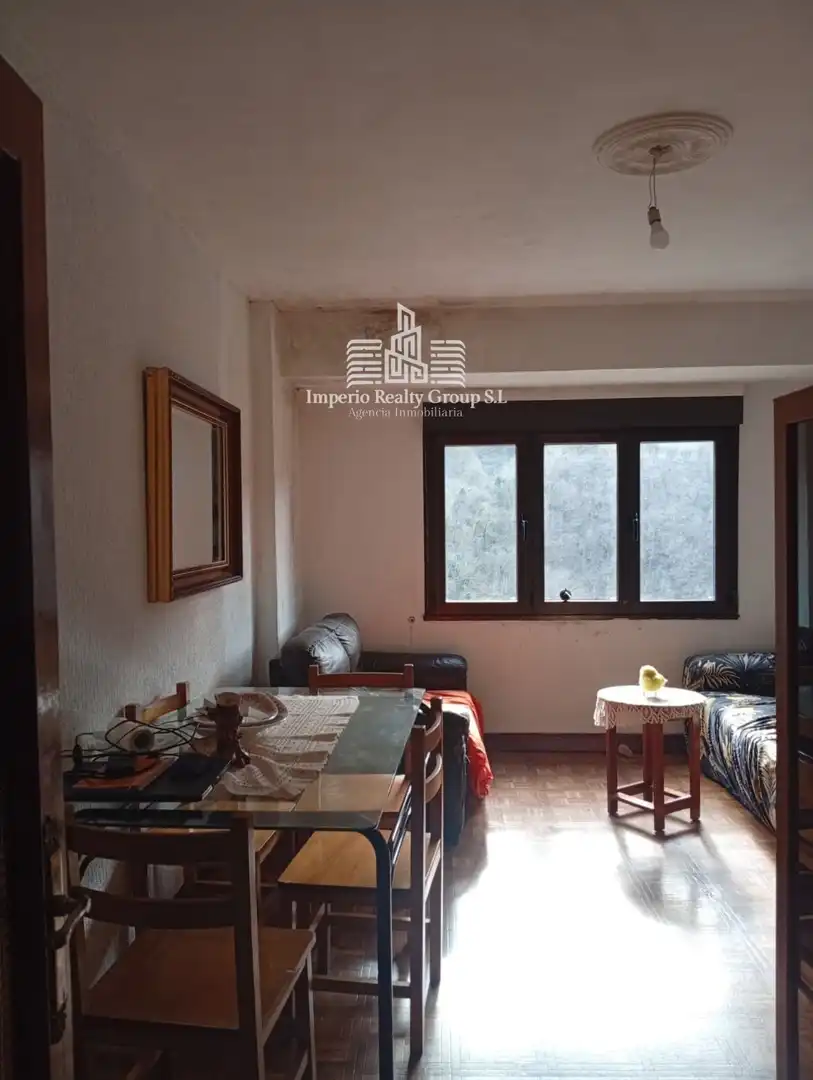 Vista exterior de Piso en venta en Aller con Terraza y Amueblado