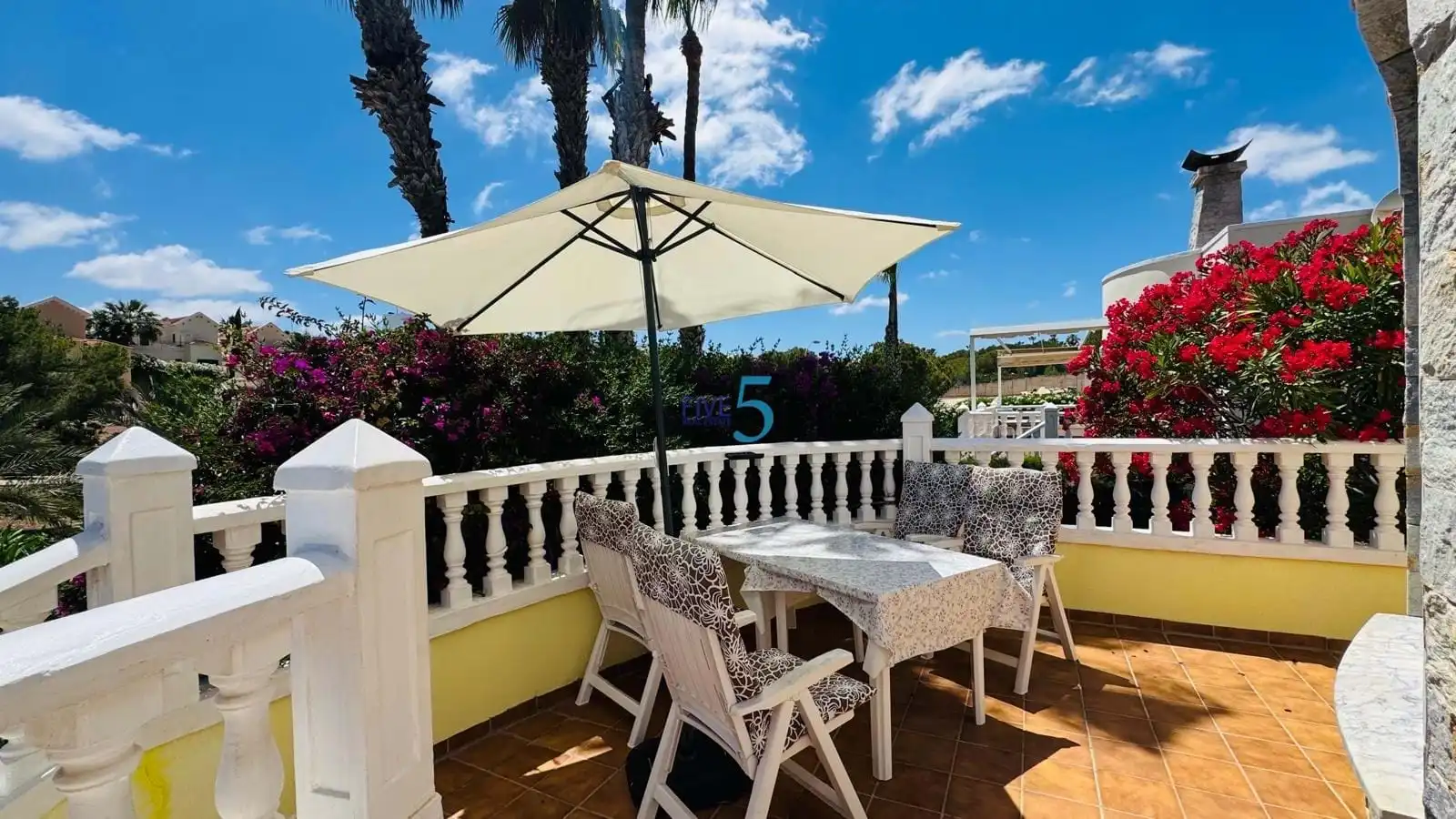 Casa o xalet en venda a Villamartín - Las Filipinas