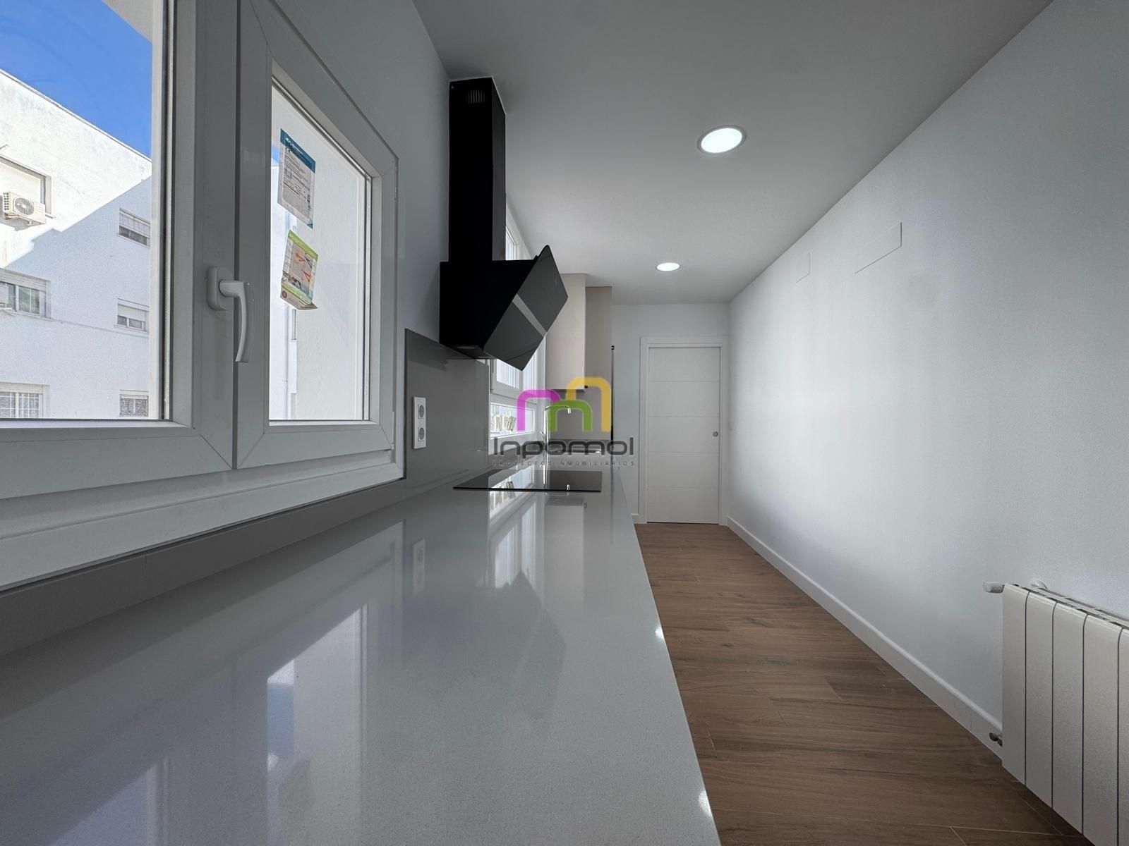 Kitchen of Flat for sale in Badajoz Capital  with Heating and Terrace