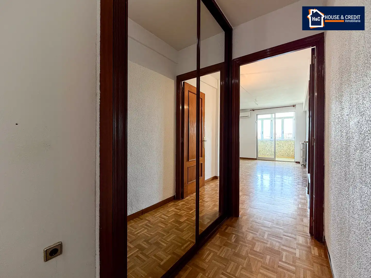 Flat for rent in Madrid  with Air Conditioner, Heating and Parquet flooring