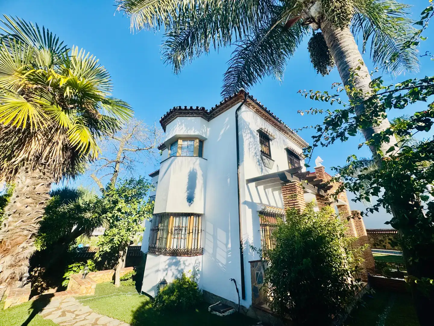 Exterior view of Houses for sale in Mijas  with Air Conditioner, Heating and Private garden