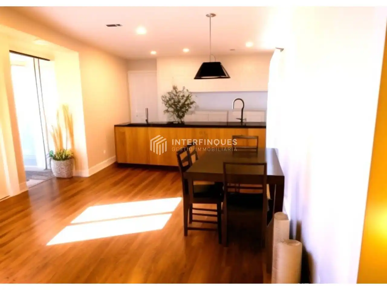 Dining room of Flat for sale in Badalona  with Air Conditioner and Terrace