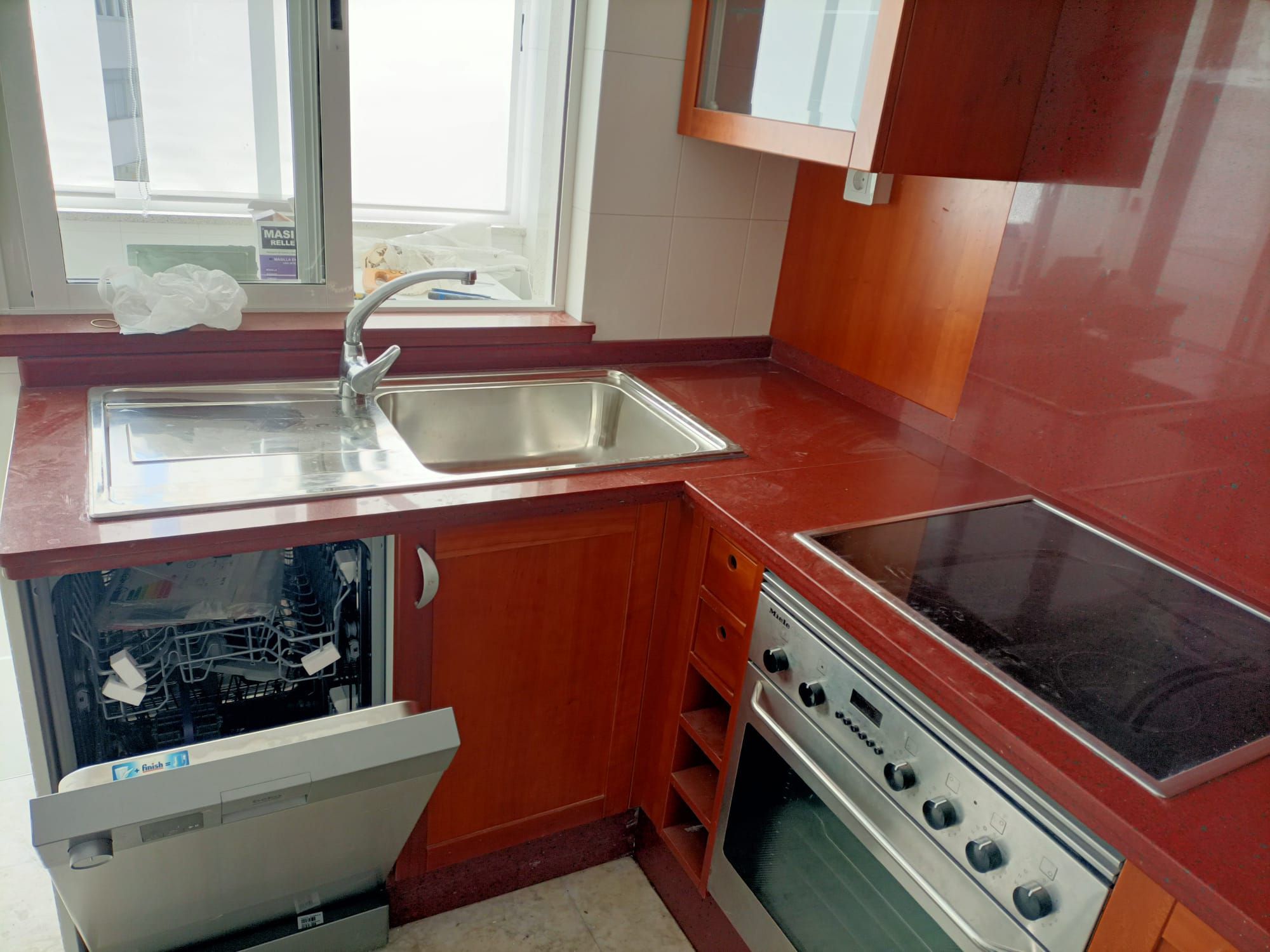 Cocina de Apartamento de alquiler en Lugo Capital con Calefacción, Parquet y Trastero