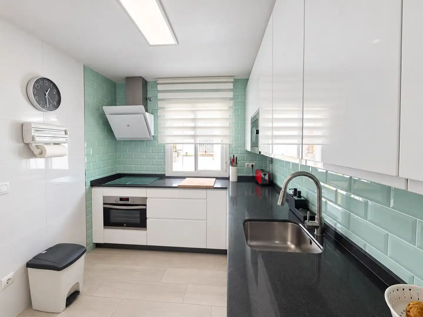 Cocina de Piso en venta en Este - Alcosa- Torreblanca