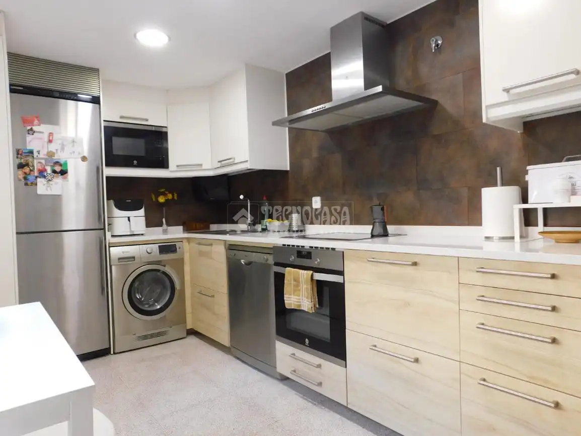 Cocina de Piso en venta en Zaragoza con Aire acondicionado, Calefacción y Terraza