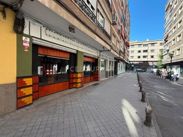 Local comercial de lloguer a C. Sevilla, 1, Ronda, 18003 Granada, Spain