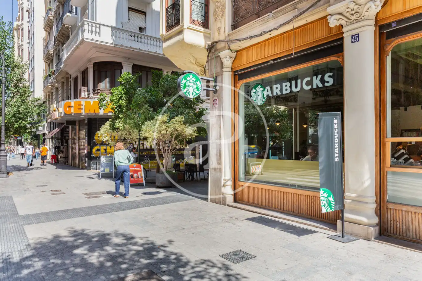 Exterior view of Flat for rent in Valencia  with Air Conditioner, Heating and Furnished