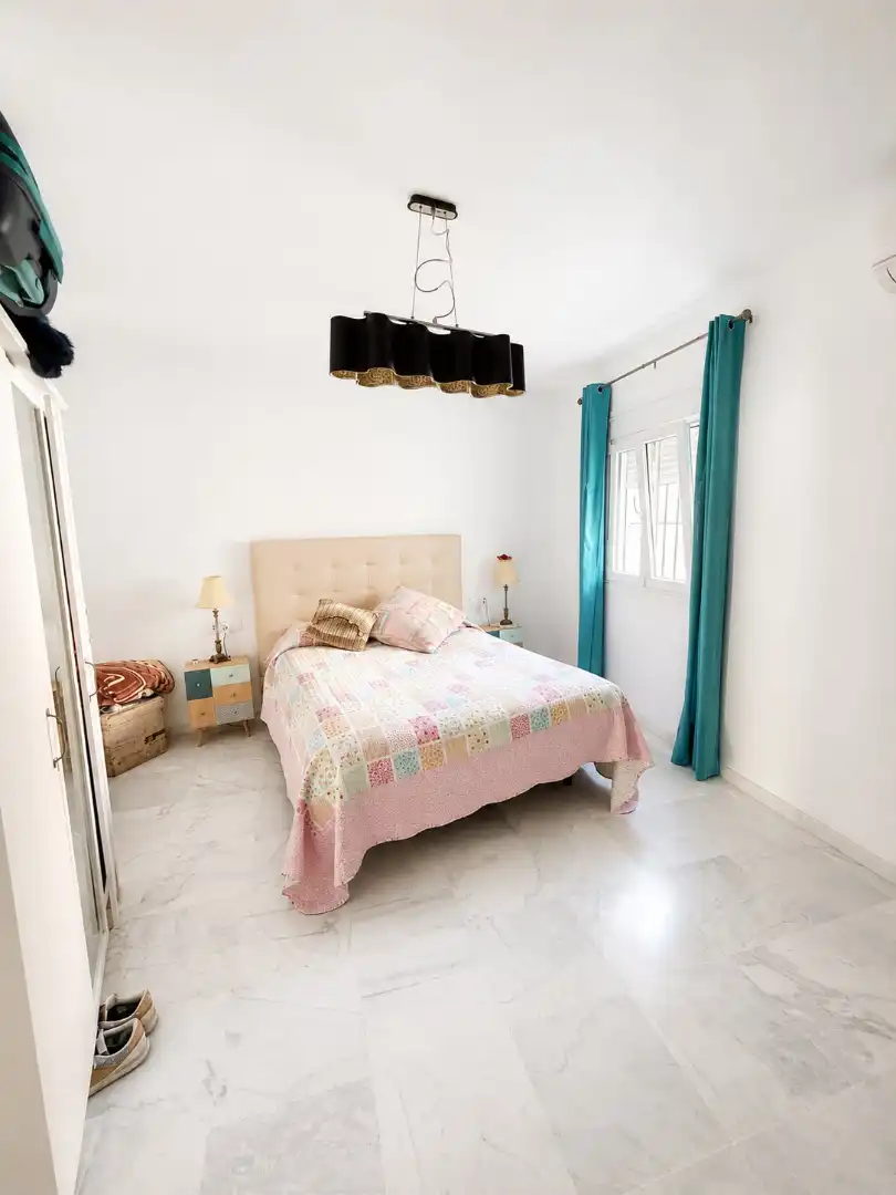 Habitación de Piso en venta en El Puerto de Santa María con Aire acondicionado