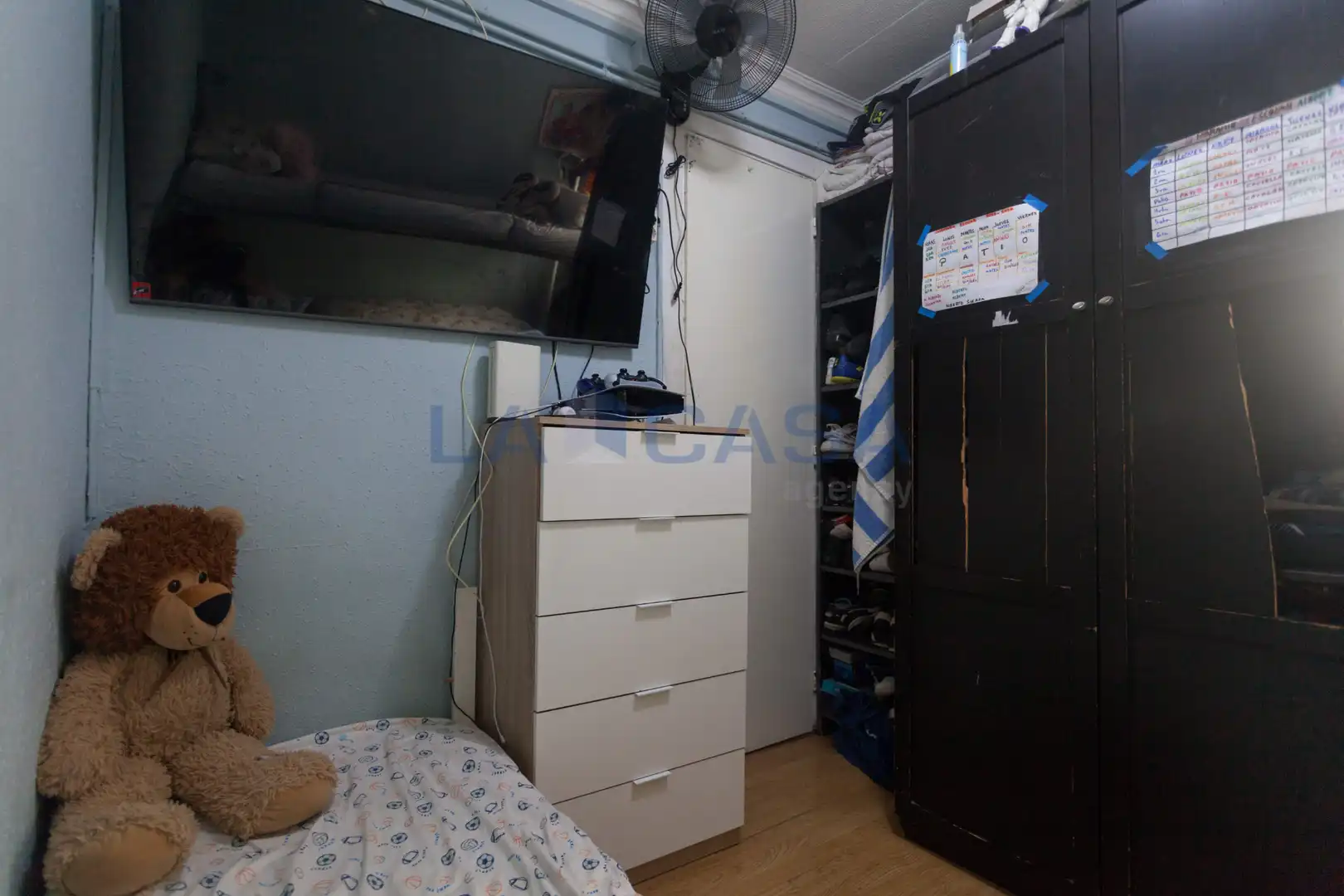 Ático en venta en L'Hospitalet de Llobregat con Amueblado