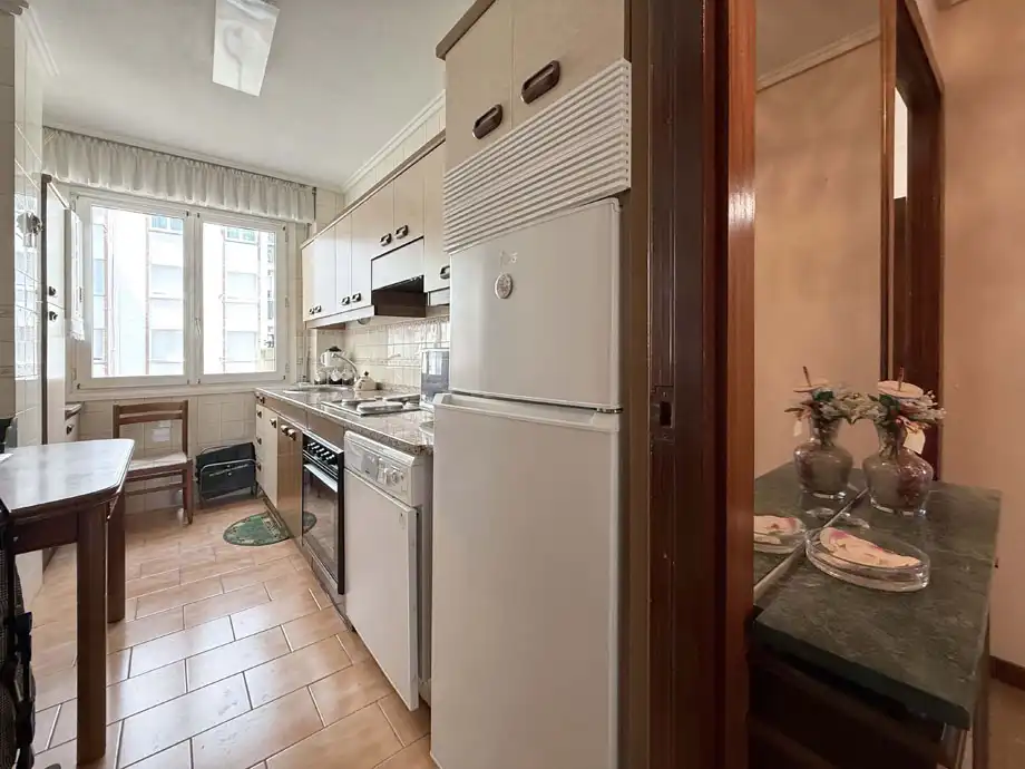 Cocina de Piso en venta en Vitoria - Gasteiz con Calefacción, Parquet y Trastero