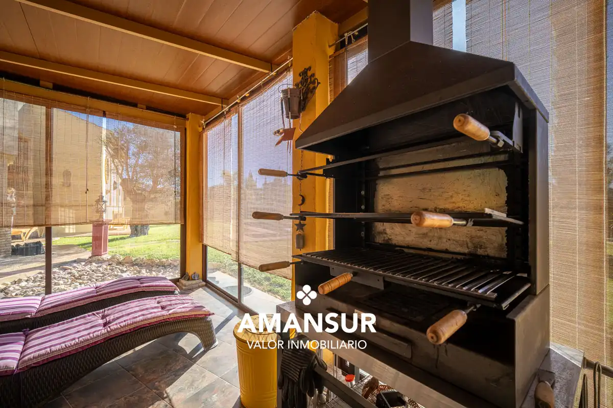 Chalet con piscina en venta en Avenida del Almendro, imagen 110