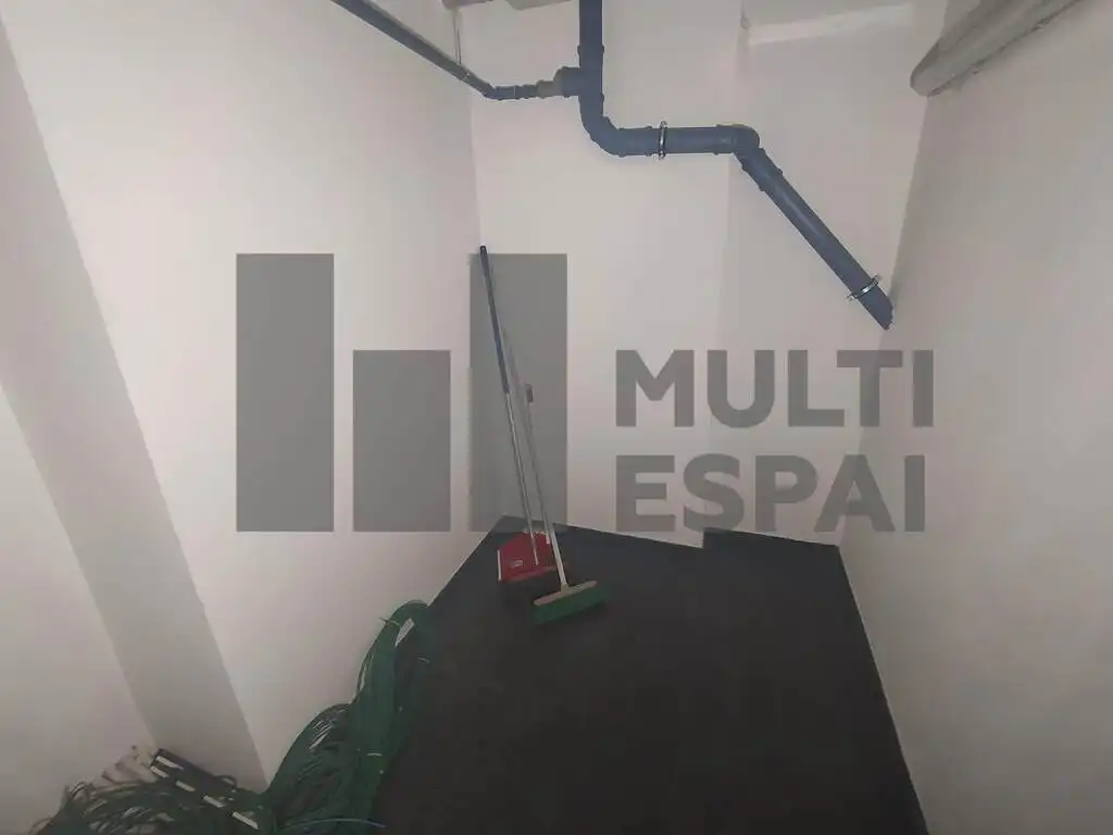 Business premises to rent in Carrer de Calàbria, imagen 69