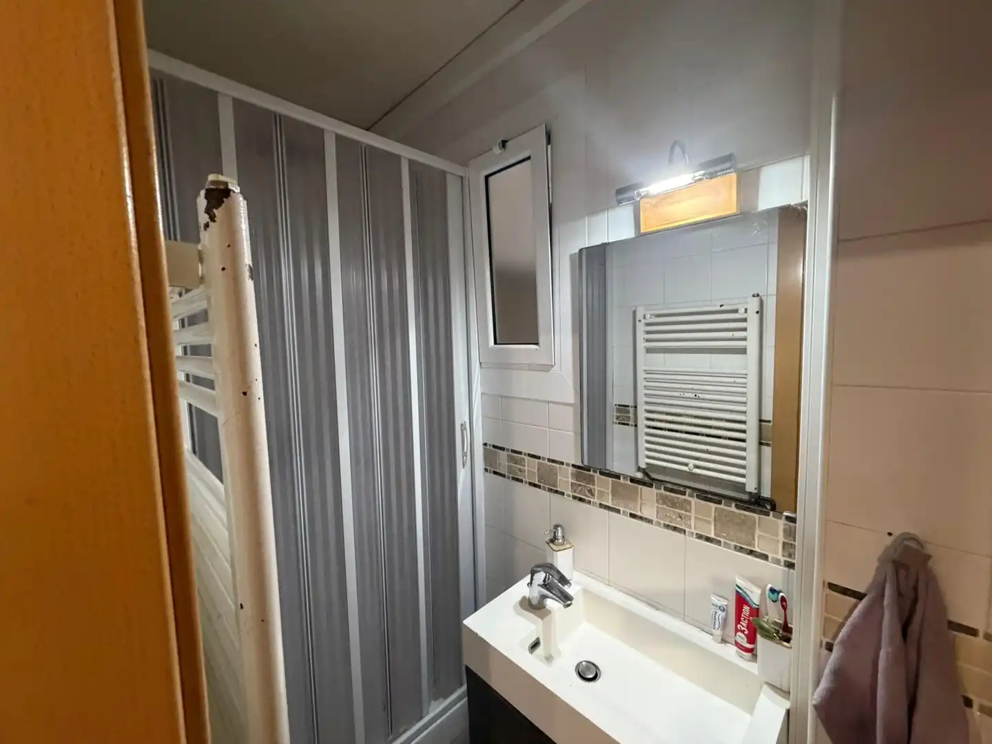 Baño de Apartamento en venta en Gavà