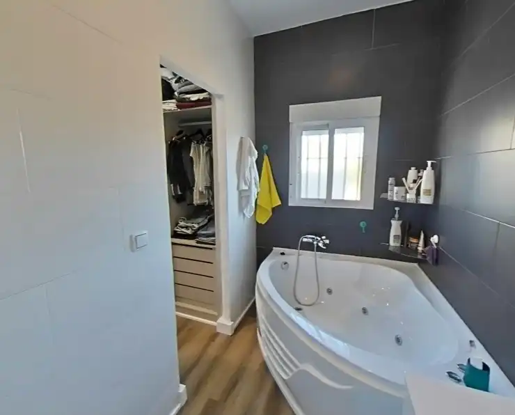 Villa mit Pool zum Verkauf in Lepe, imagen 12