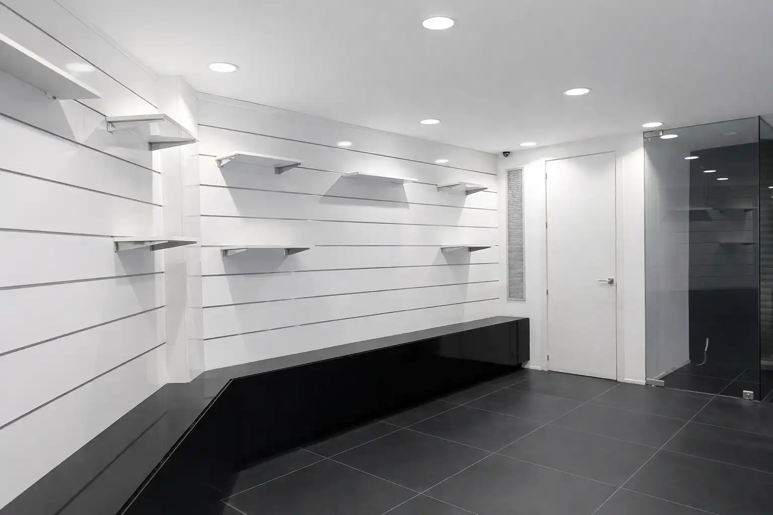Commercial properties for rent in Reus  with Air Conditioner and Heating