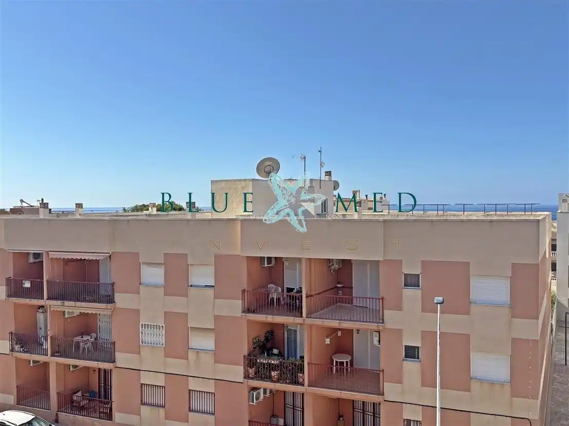 Vista exterior de Apartament en venda en Mazarrón amb Aire condicionat, Terrassa i Moblat