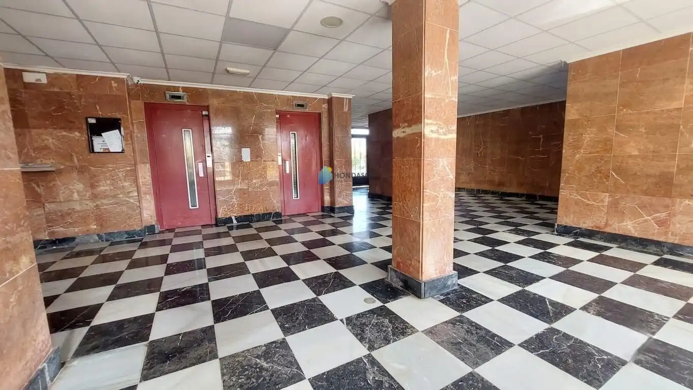 Apartamento en venta en Cartagena con Aire acondicionado y Amueblado