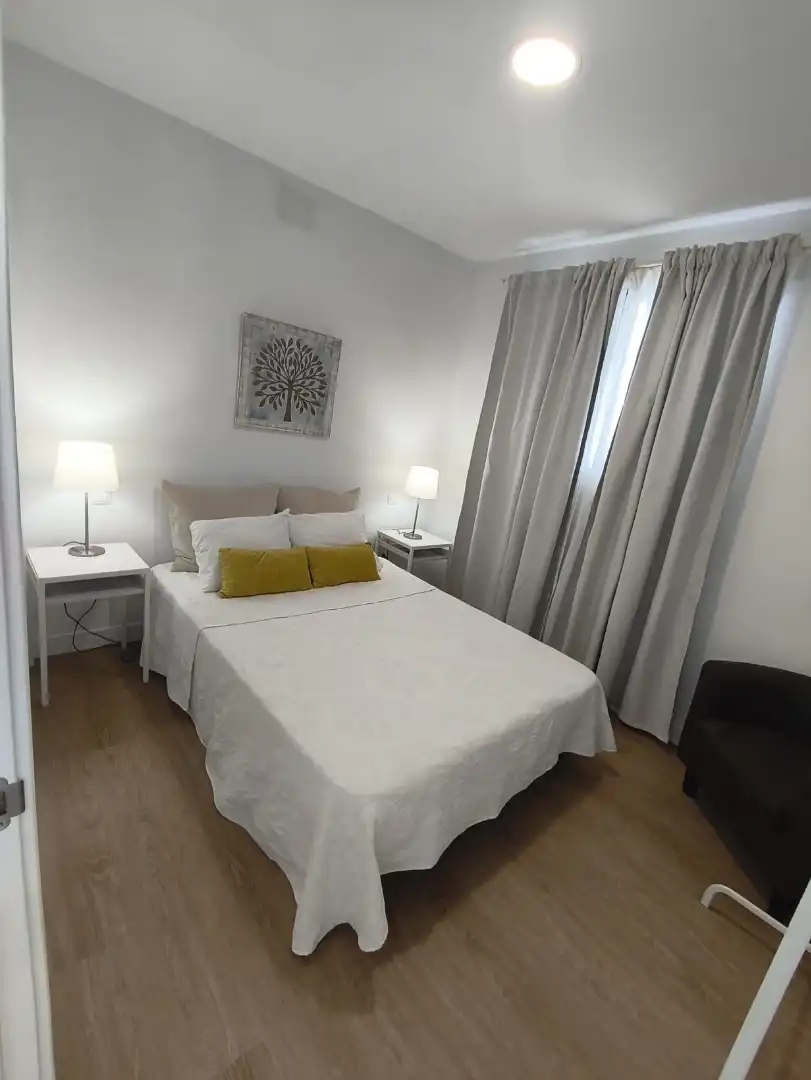 Schlafzimmer von Wohnung zur Miete in Las Palmas de Gran Canaria mit Parkett, Möbliert und Waschmaschine
