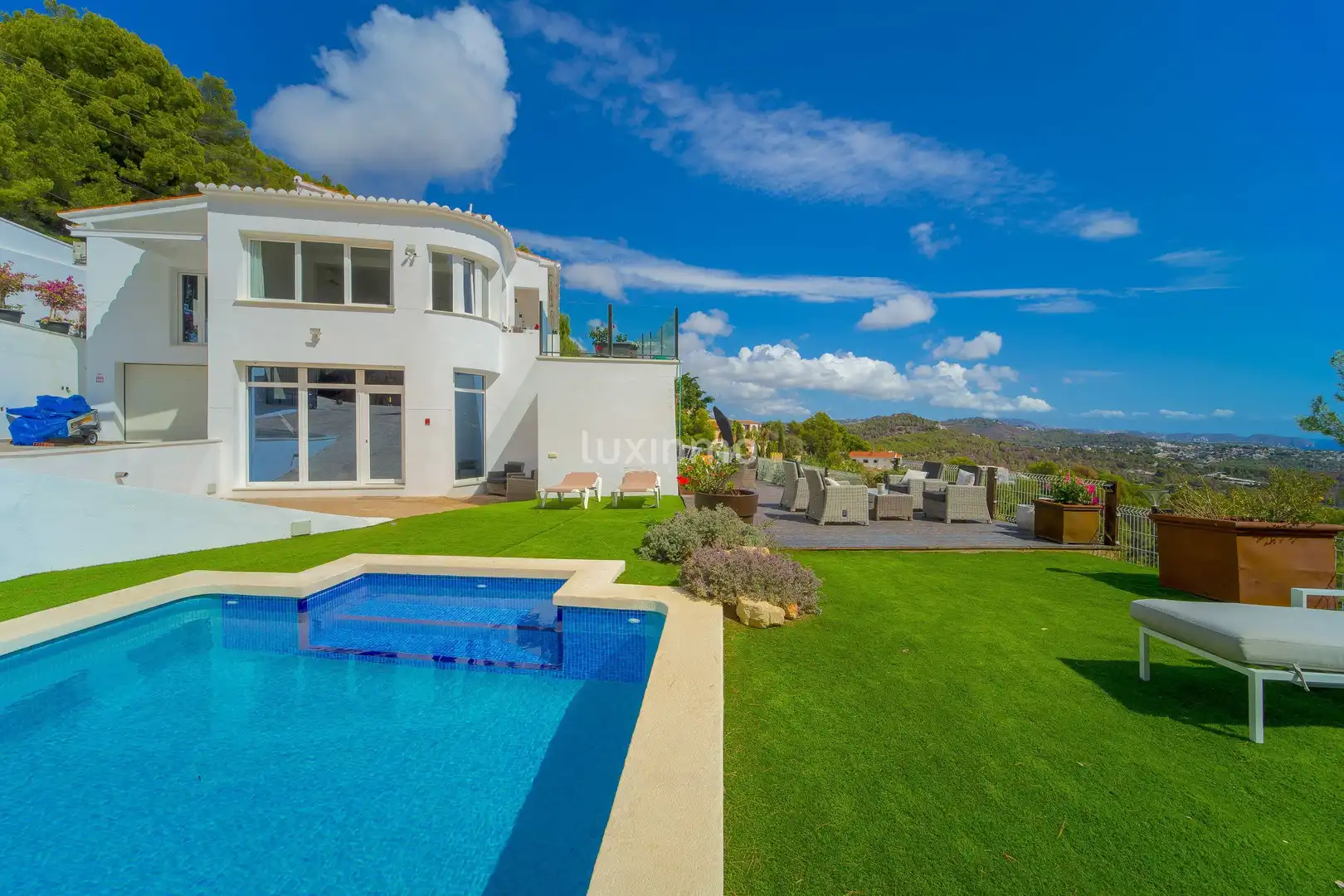Außenansicht von Haus oder Chalet zum Verkauf in Calpe / Calp mit Klimaanlage, Heizung und Terrasse