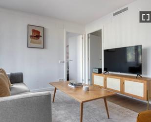 Living room of Flat to rent in  Barcelona Capital  with Air Conditioner, Heating and Furnished