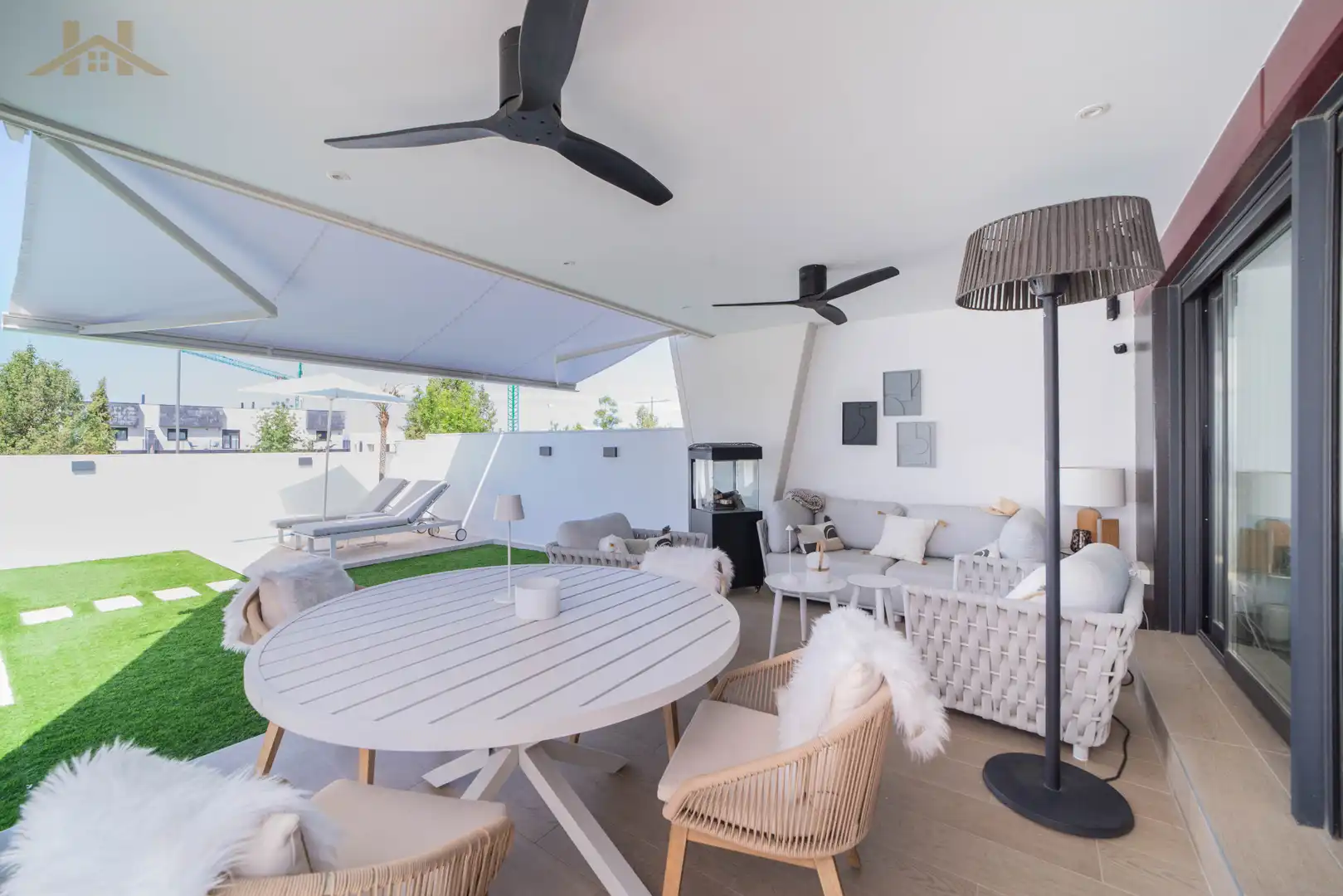 Terrassa de Casa o xalet en venda en Boadilla del Monte amb Calefacció, Jardí privat i Parquet