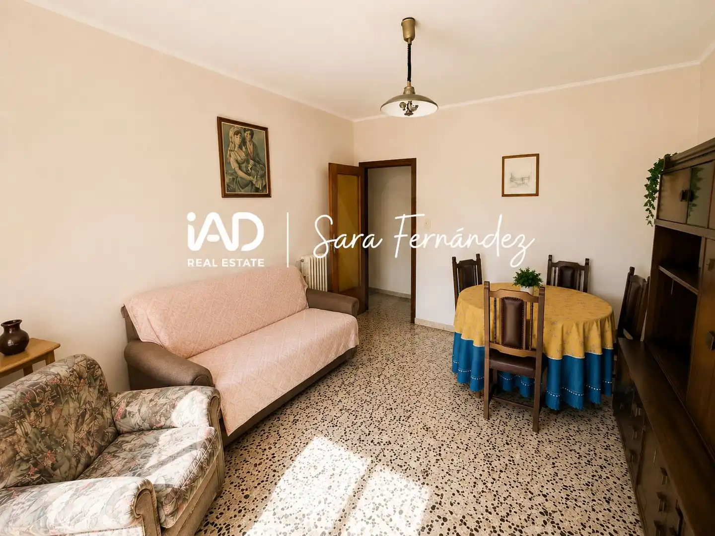 Sala de estar de Edificio en venta en Puebla de Sanabria