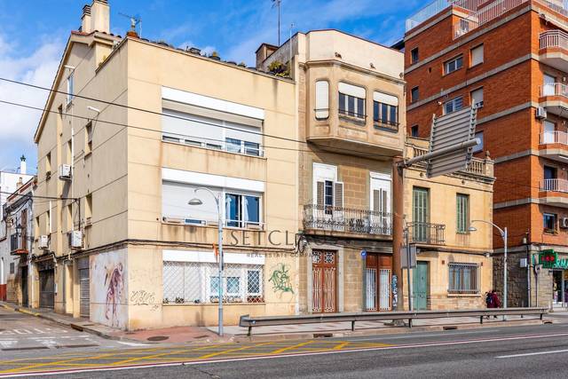 Casa-chalet en Venta en Centre