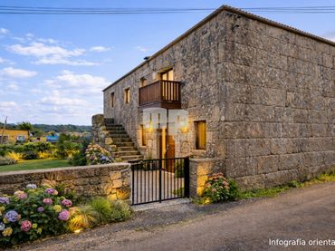 Country house with garden for sale in Camiño Rial