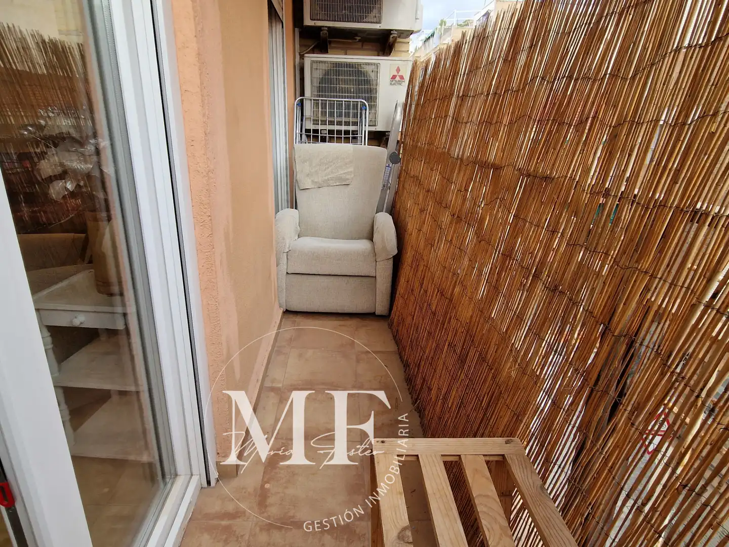 Piso con terraza en venta en Carrer Doctor Santaolalla, imagen 4