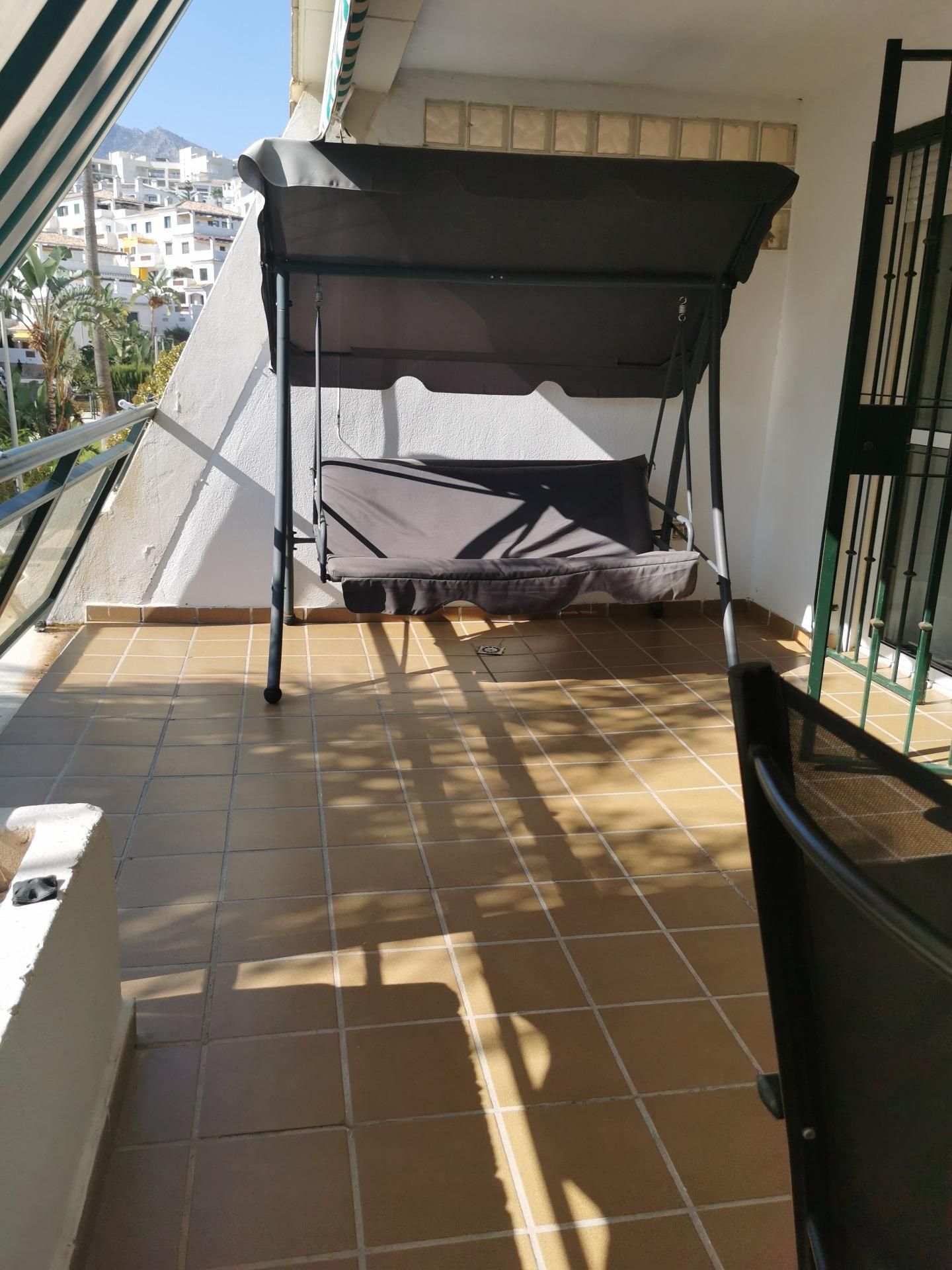 Terrassa de Apartament de lloguer en Benalmádena amb Jardí privat, Terrassa i Piscina comunitària