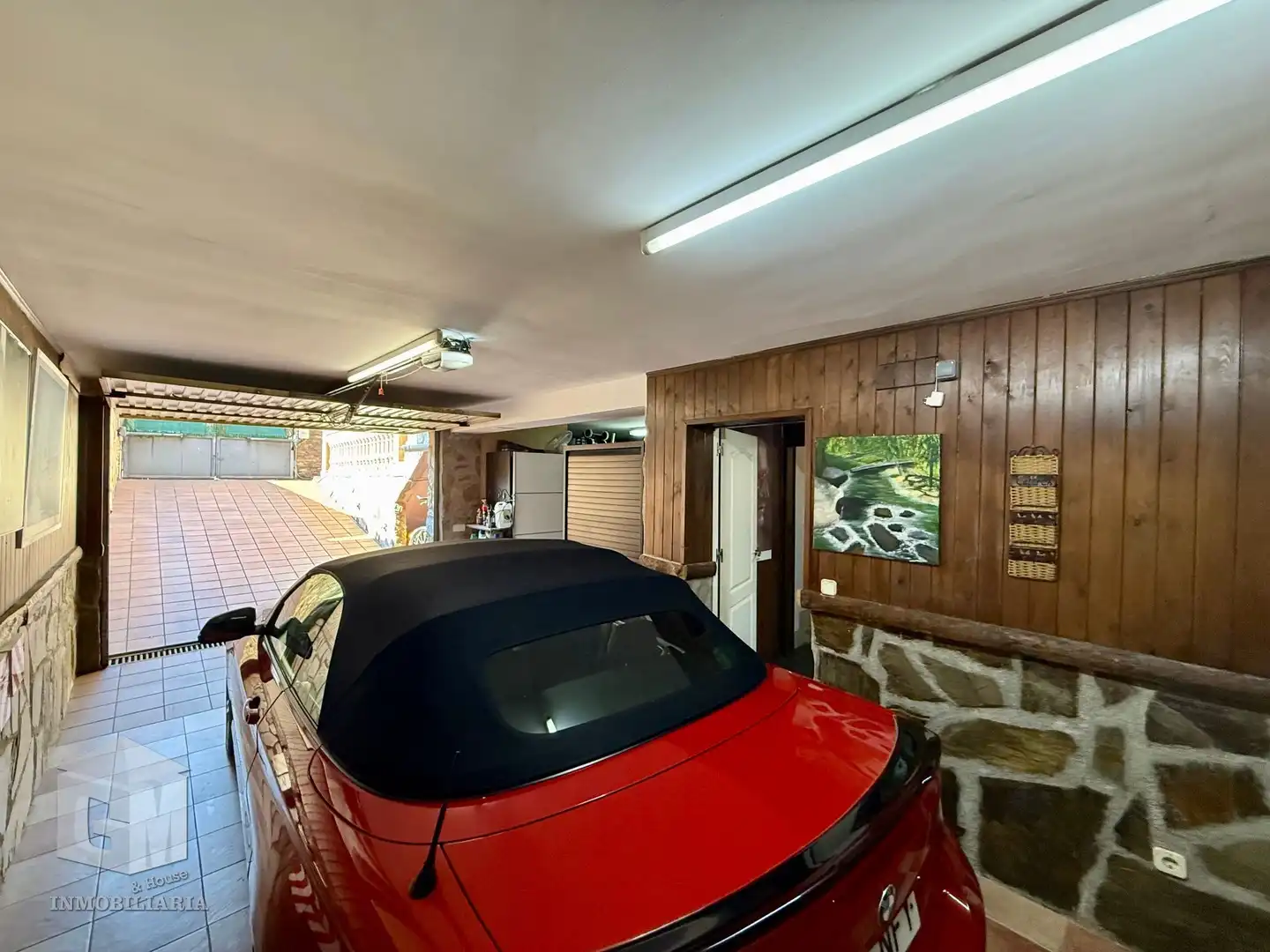 Parking of Detached homes for sale in Arroyomolinos (Madrid)  with Air Conditioner, Heating and Private garden