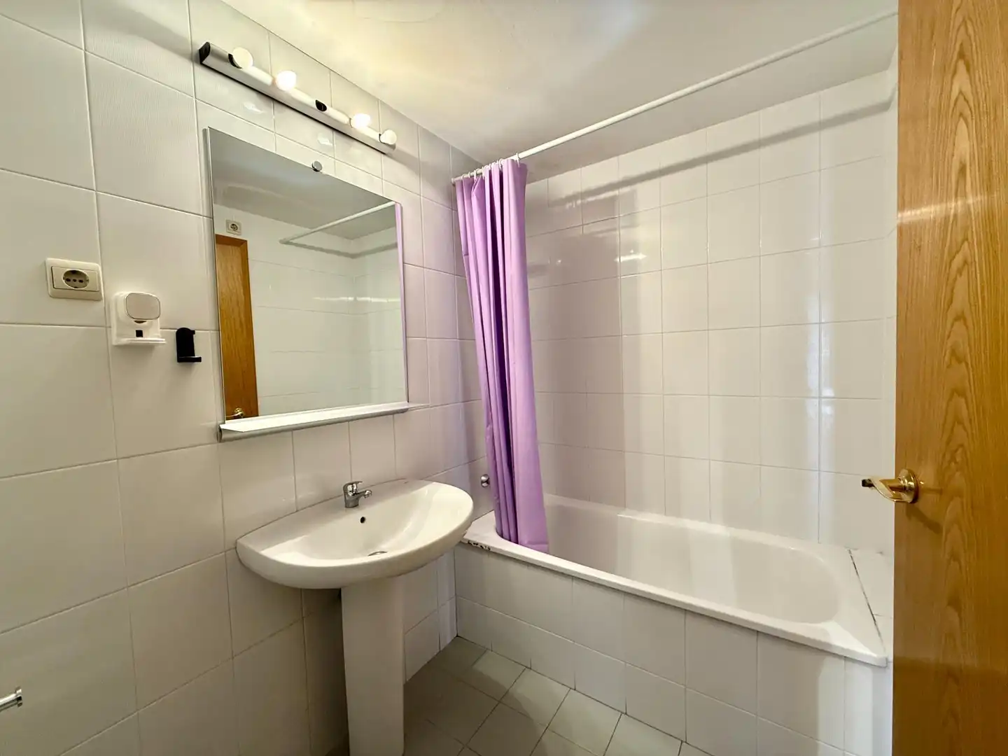 Flat with pool for sale in Carrer MINERIA, imagen 44
