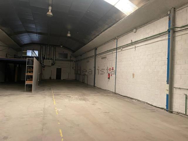 Nave industrial en Alquiler en Zona Entrada - Gasolineras