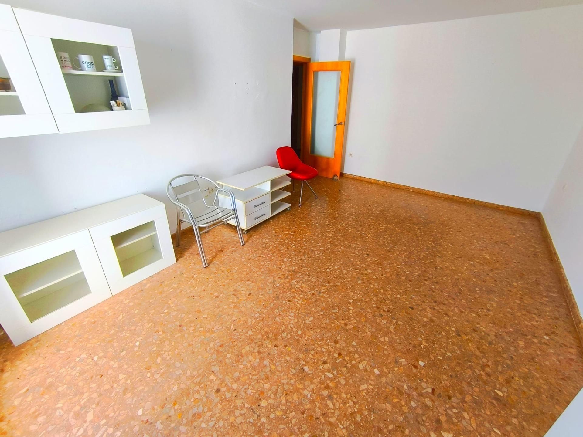 Flat for sale in  SIERRA DE PINA, Ciutat del Transport - La Salera