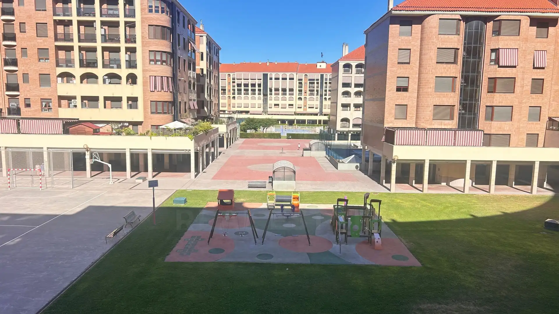 Appartement avec piscine à vendre à Calle Alfonso VI 9
