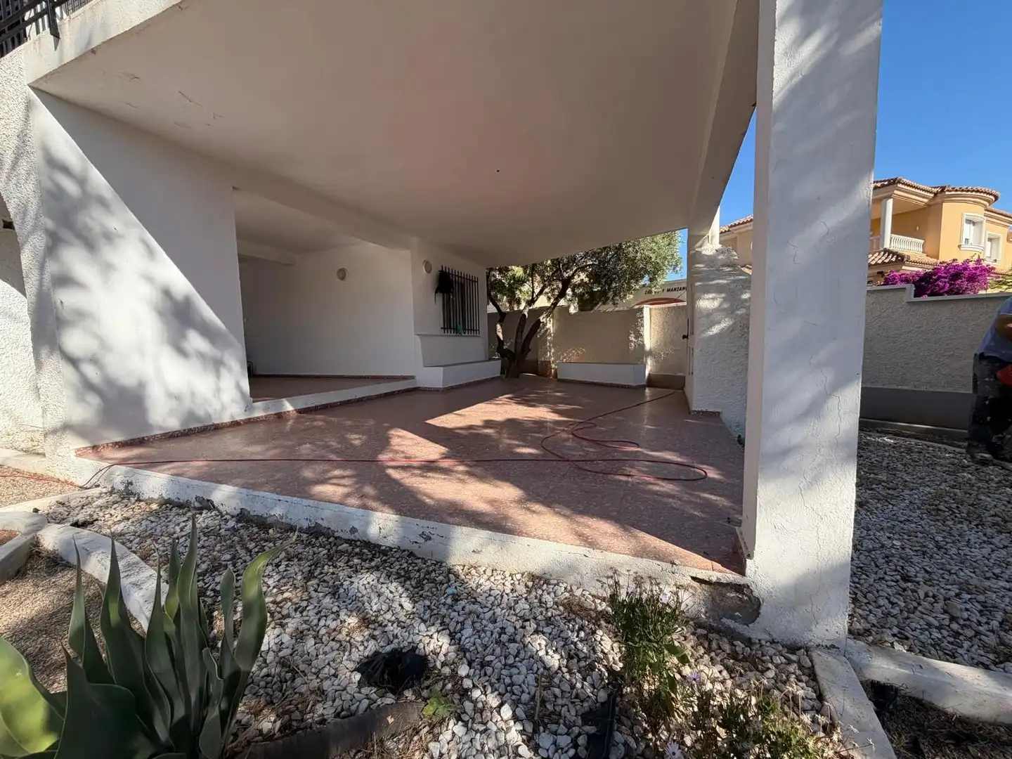 Terrassa de Casa o xalet en venda en El Ejido amb Aire condicionat, Jardí privat i Traster