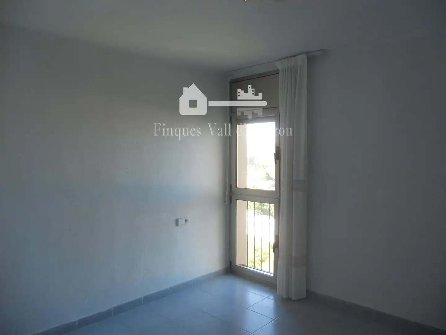 Habitación de Piso en venta en Barcelona con Terraza y Balcón