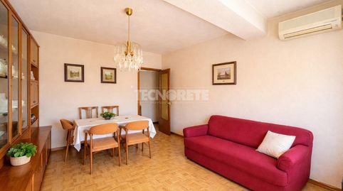 Foto 2 de Piso en venta en Abrantes, Madrid Capital