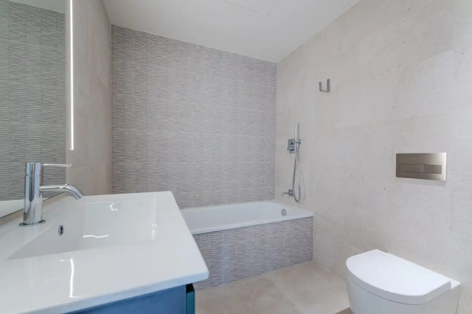 Neubau-Penthouse mit Pool zum Verkauf in Passeig Marítim 100, imagen 60