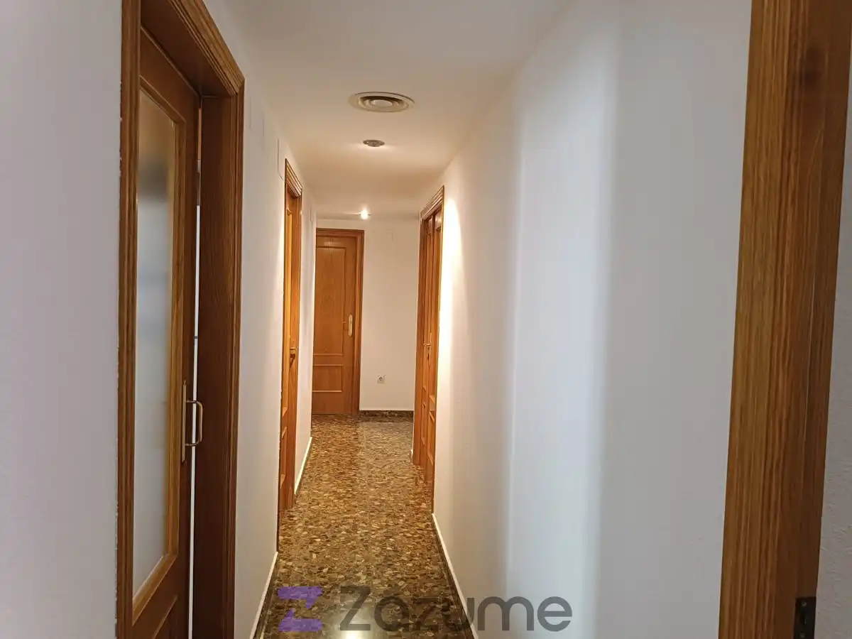 Flat for rent in Castellón de la Plana / Castelló de la Plana  with Air Conditioner, Heating and Terrace