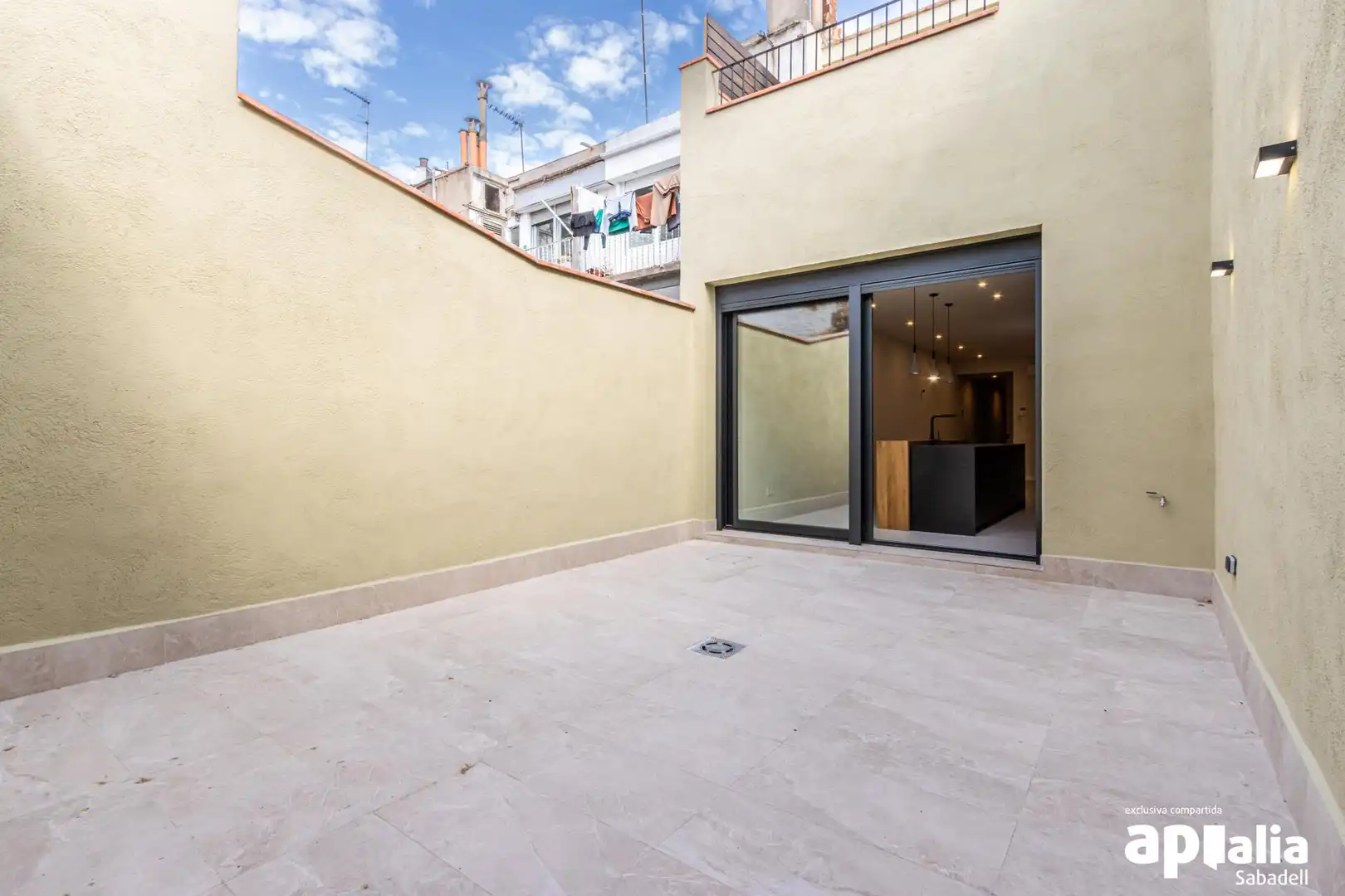 Terrassa de Casa o xalet en venda en Sabadell amb Aire condicionat, Parquet i Terrassa