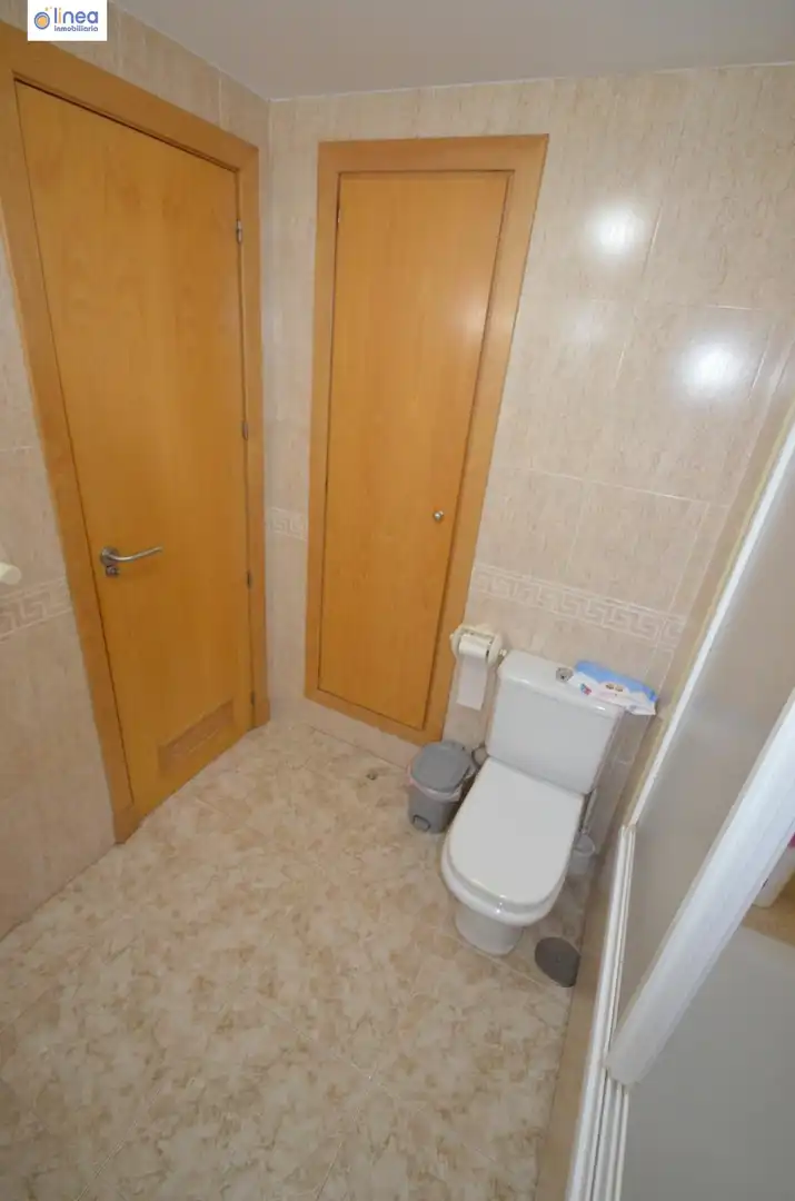 Bathroom of Flat for rent in Roquetas de Mar  with Air Conditioner, Terrace and Storage room